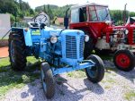 FOTOGALERIE: První ročník přehlídky historických traktorů ve Dneboze